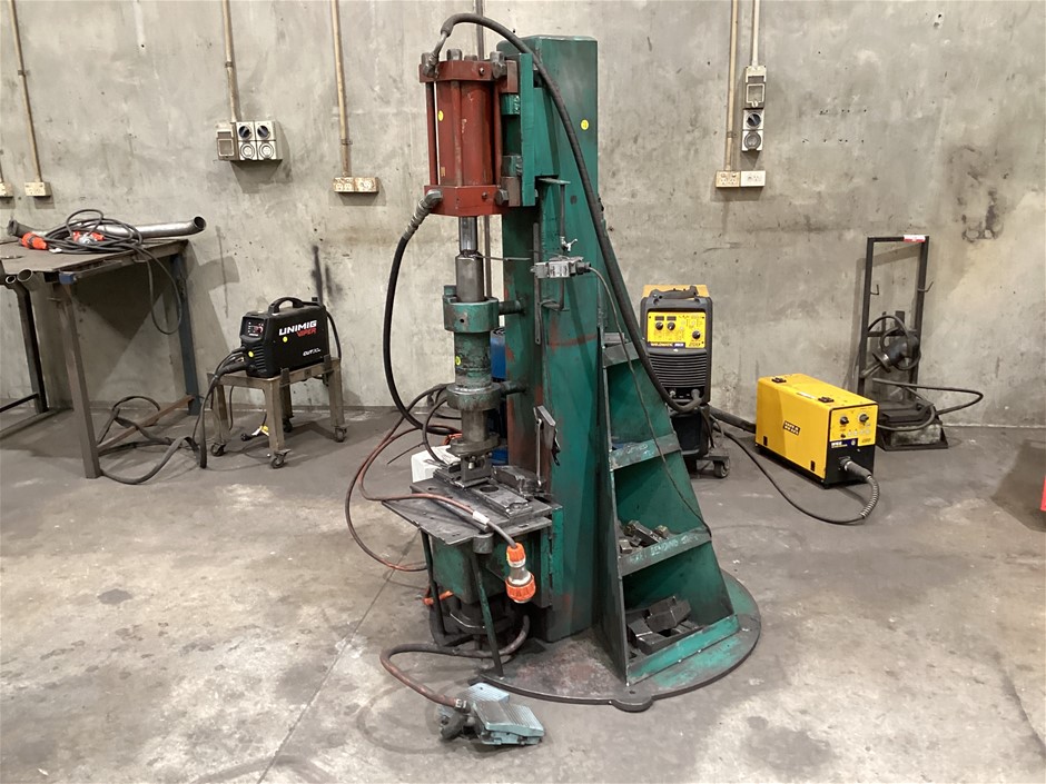 Hydraulic Bracket Bending Machine Auction (0011-7059566) | Grays Australia