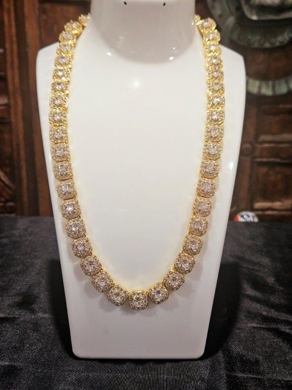 'Jewelzmerchants'Big clearance Sale Set Chain & Watch