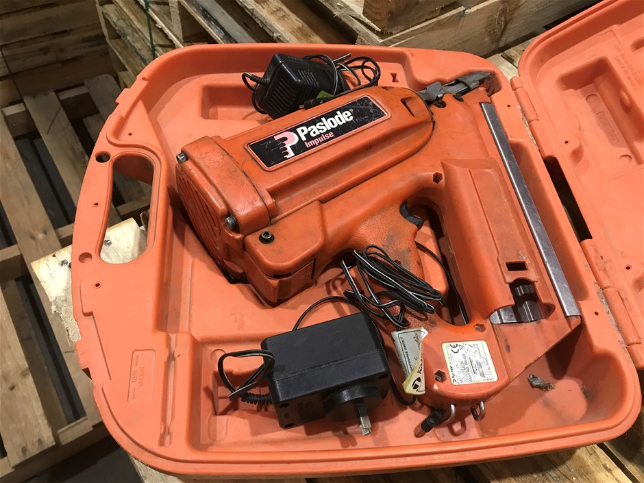 Paslode Impulse Framing Nailer Auction (0020-3034882) | Grays Australia