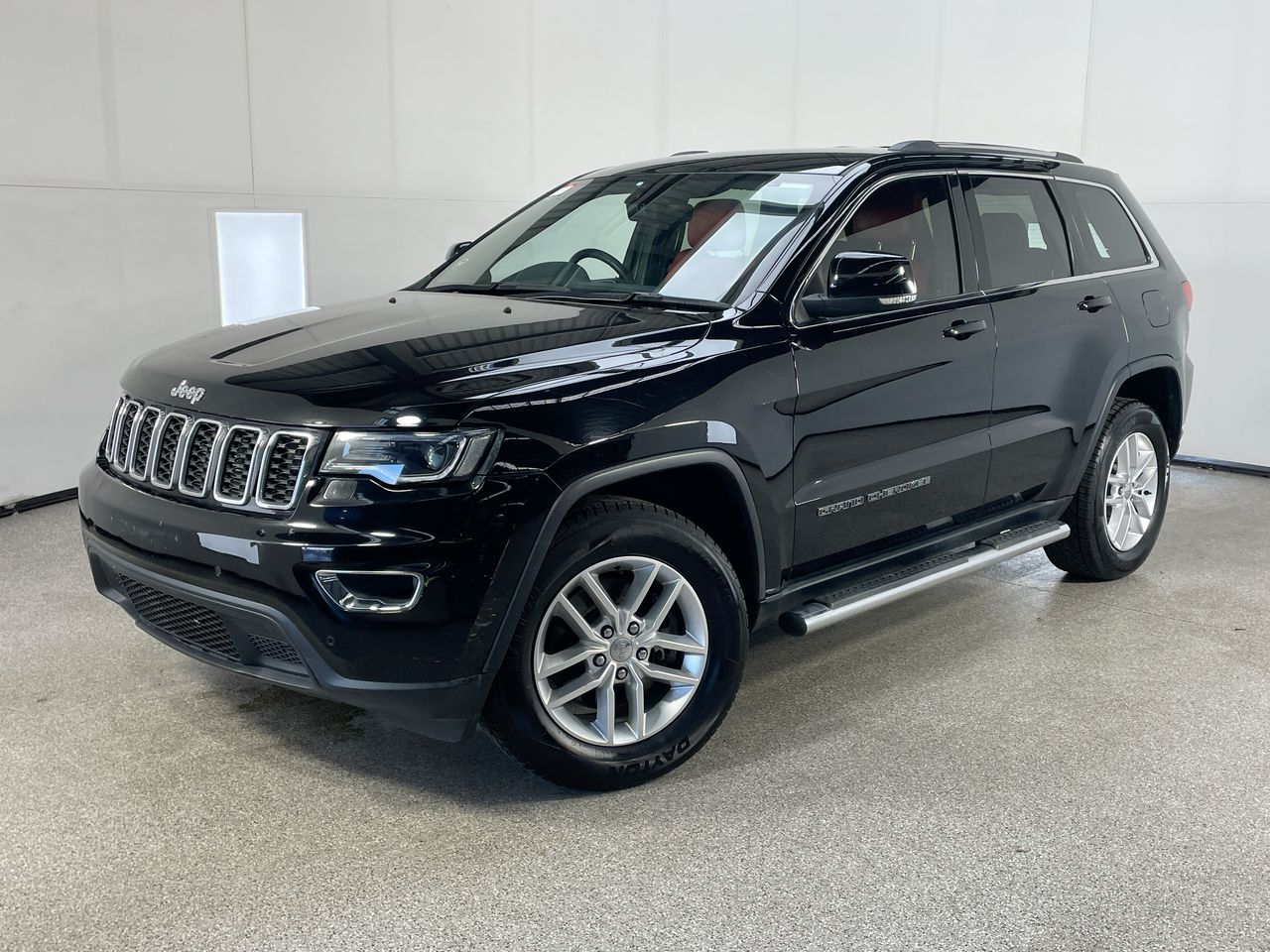 2016 Jeep Grand Cherokee Laredo WK Automatic - 8 Speed Wagon