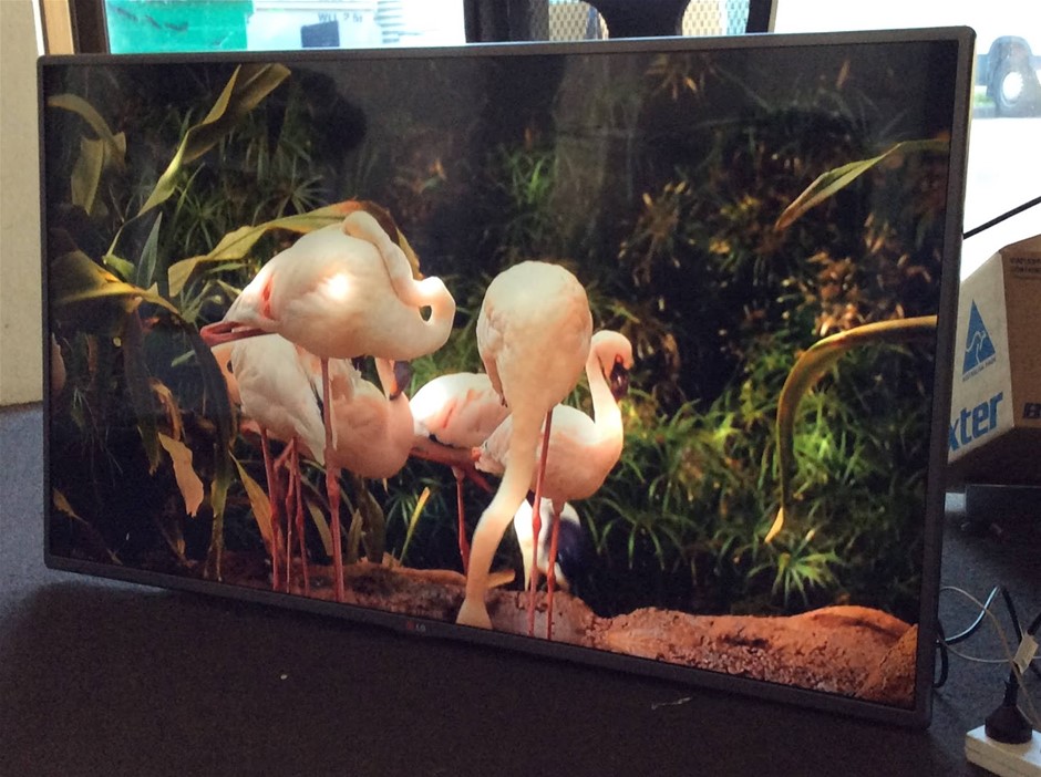 Assorted Projectors – VIC Pickup 