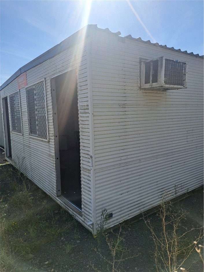 Portable Building Shell 6.0M x 3.0M Auction (0014-3036370) | Grays ...