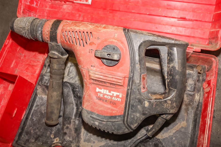 Hilti TE 40-AER Rotatory Hammer Drill with Poly Case Auction (0049 ...