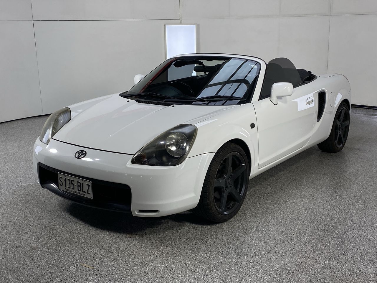 2000 Toyota MR2 Sequential automatic Convertible