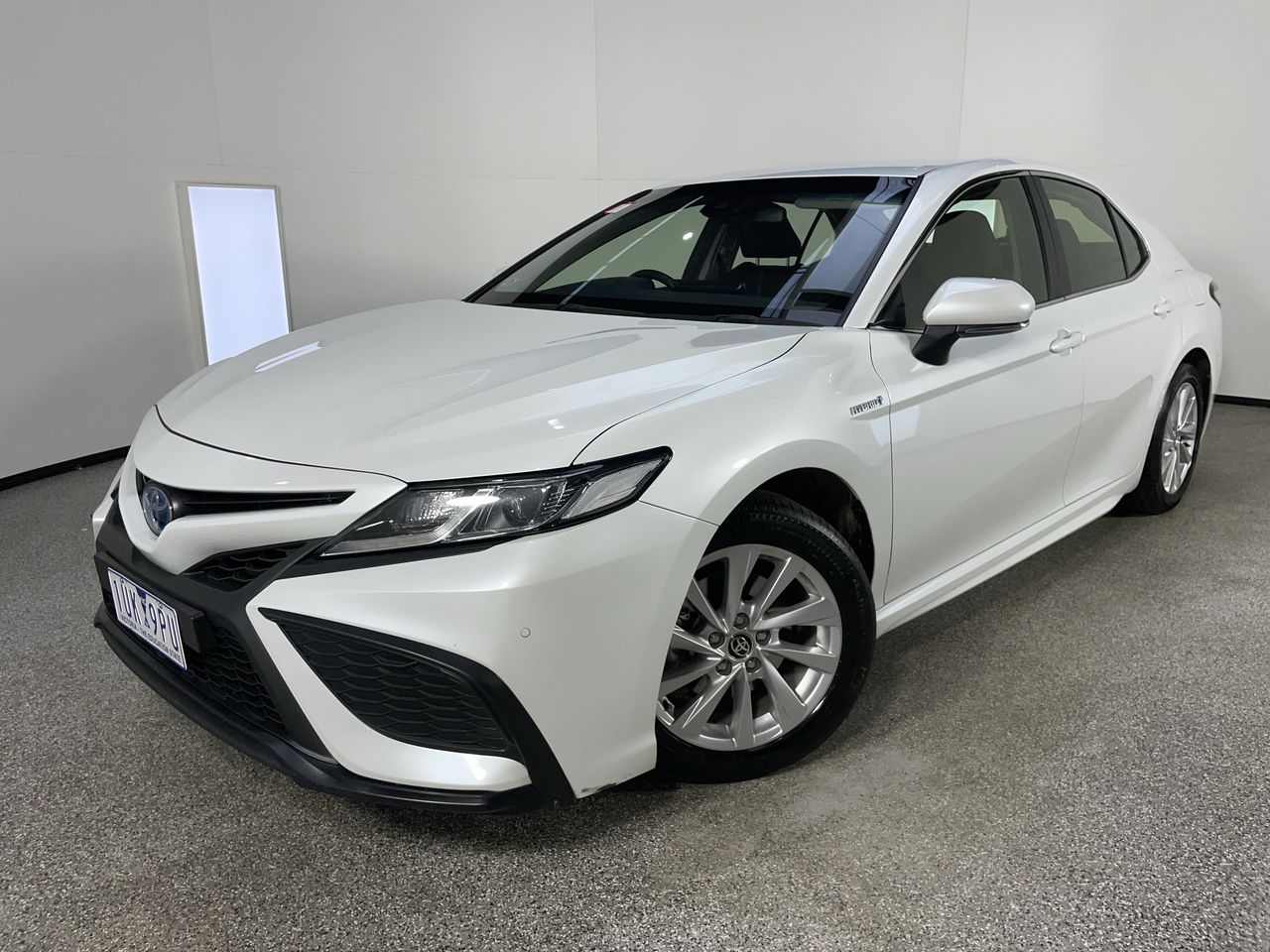 2021 Toyota Camry ASCENT SPORT HYBRID AXVH70R CVT  (EX-GOV)
