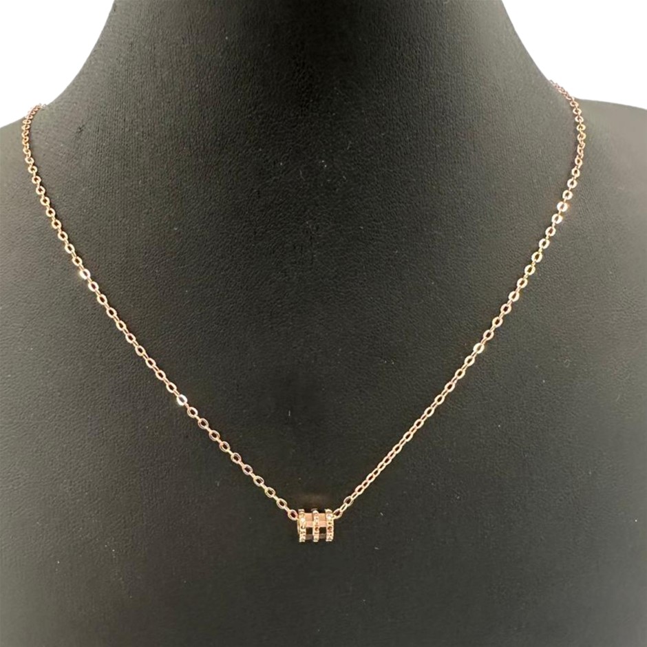 Simulated Diamond Tube Necklace in rose
