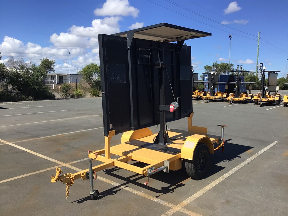 2016 International Traffic - VMS0 Single Variable Message Sign Trailer