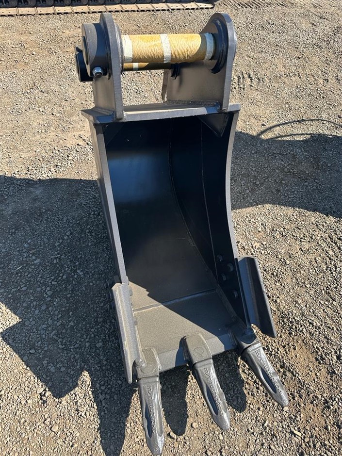 450mm GP/Digging Bucket to Suit 10-17T Excavator (Unused)