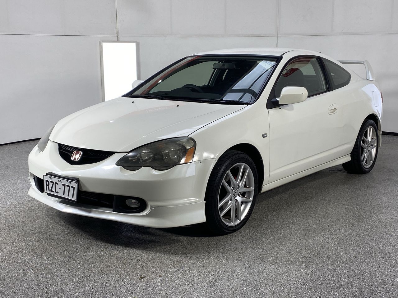 2001 Honda Integra Automatic Hatchback