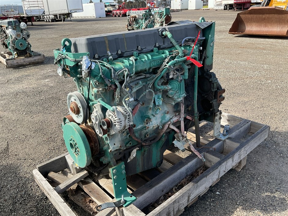 Volvo 6 cylinder diesel engine. Auction (0057-3035225) | Grays Australia