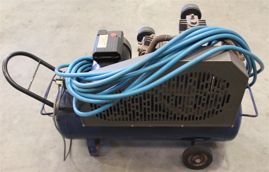 Air Boss 15 Litre Air Compressor, Model Fu Sheng TA65 Auction (0001