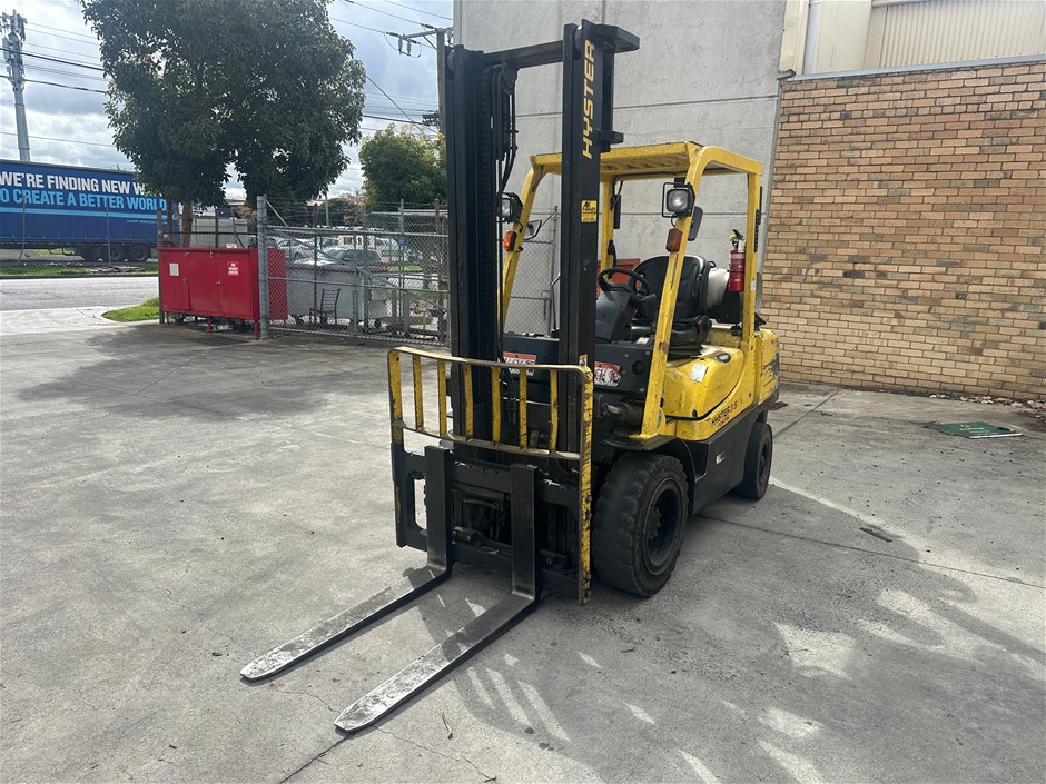 Forklifts and Manufacturing Workshop Equipment - Reservoir