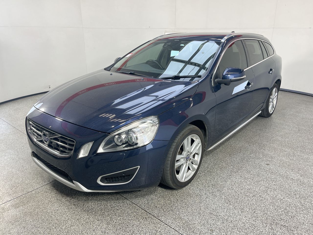 2012 Volvo V60 T4 Teknik Automatic Wagon