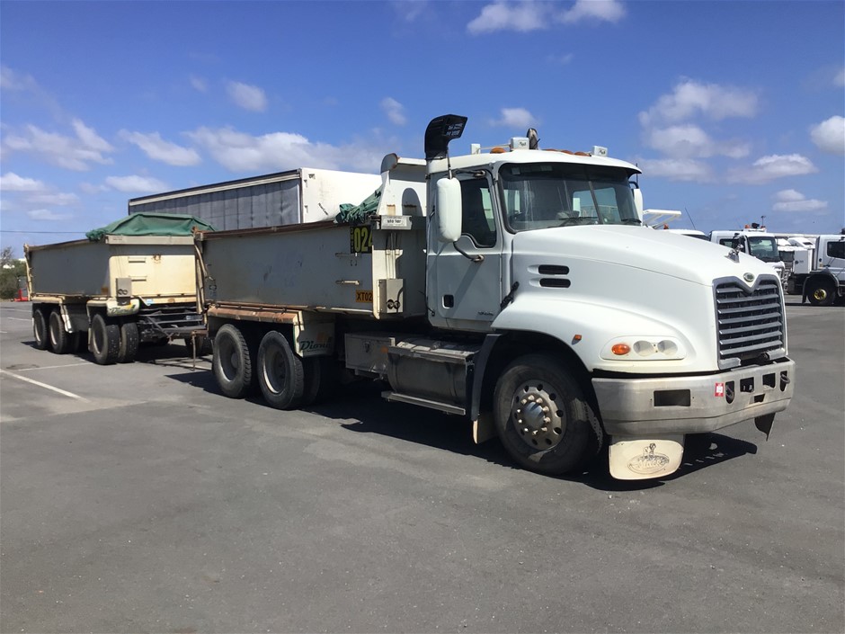 2006 Mack Vision 6 x 4 Tipper Truck & Trailer - QLD