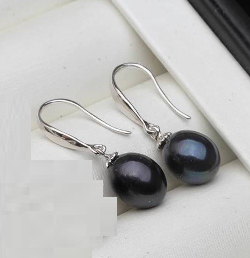 Classic Freshwater Pearl Drop Earrings(Black)