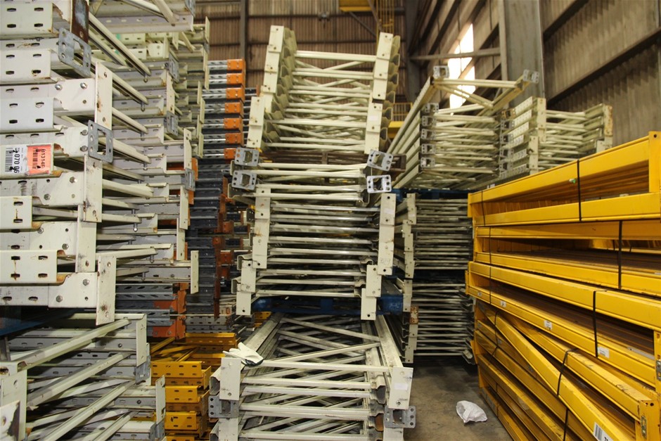 Unreserved Pallet Racking - Liquidation Sale
