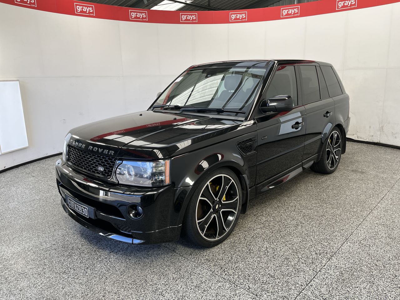 Land Rover Range Rover Sport 5.0 V8 LUXURY Auto Wagon (WOVR - Inspected ...