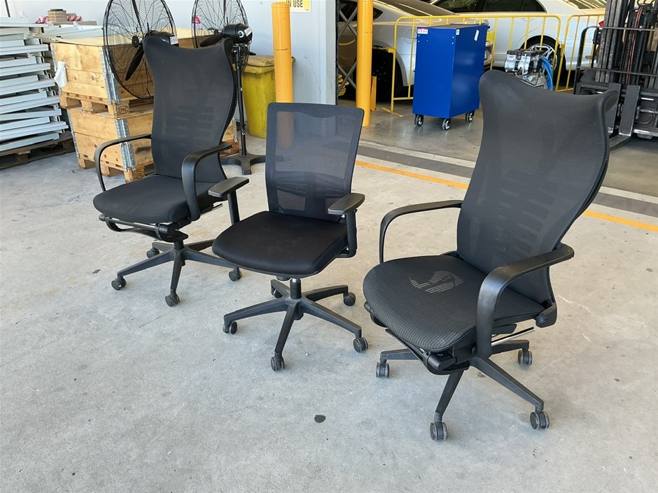 <p>3 x Various Office Chairs Black Mesh</p>