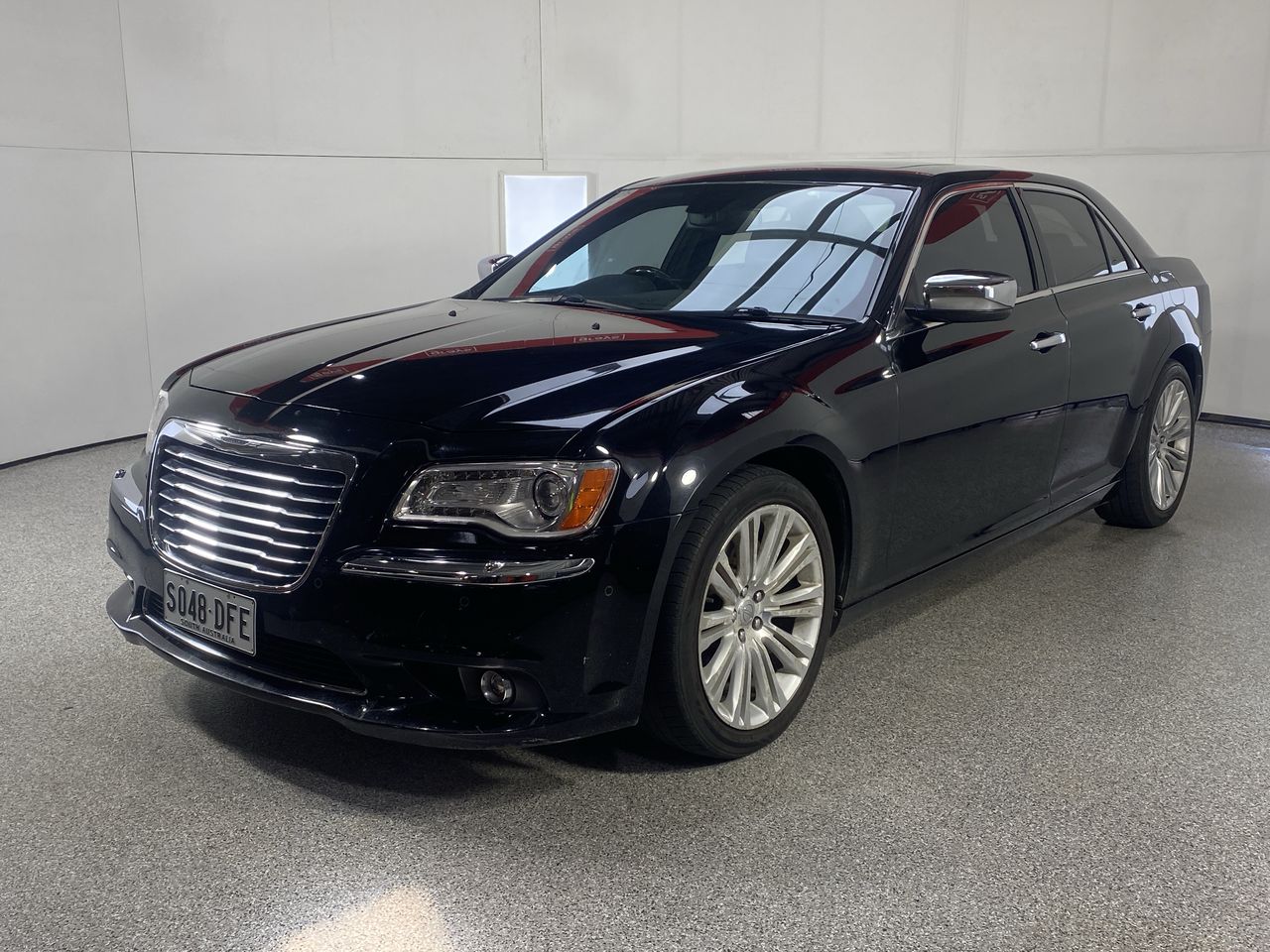2012 Chrysler 300 C LX
