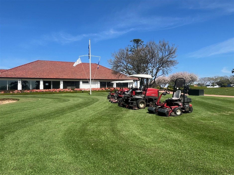 Auction to Commence: Wednesday 01/10 at 4pm