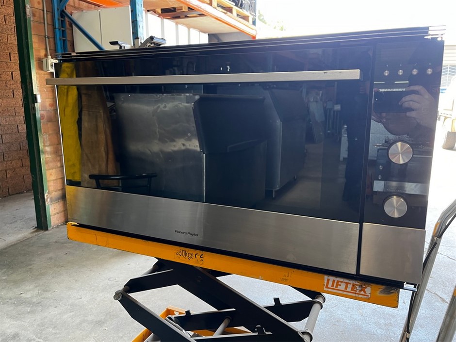 MV Catering, Commercial Kitchen and Warehouse Auction