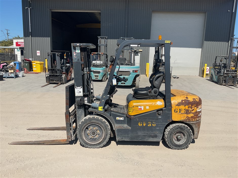 Liugong CPCD35 Counterbalance Forklifts
