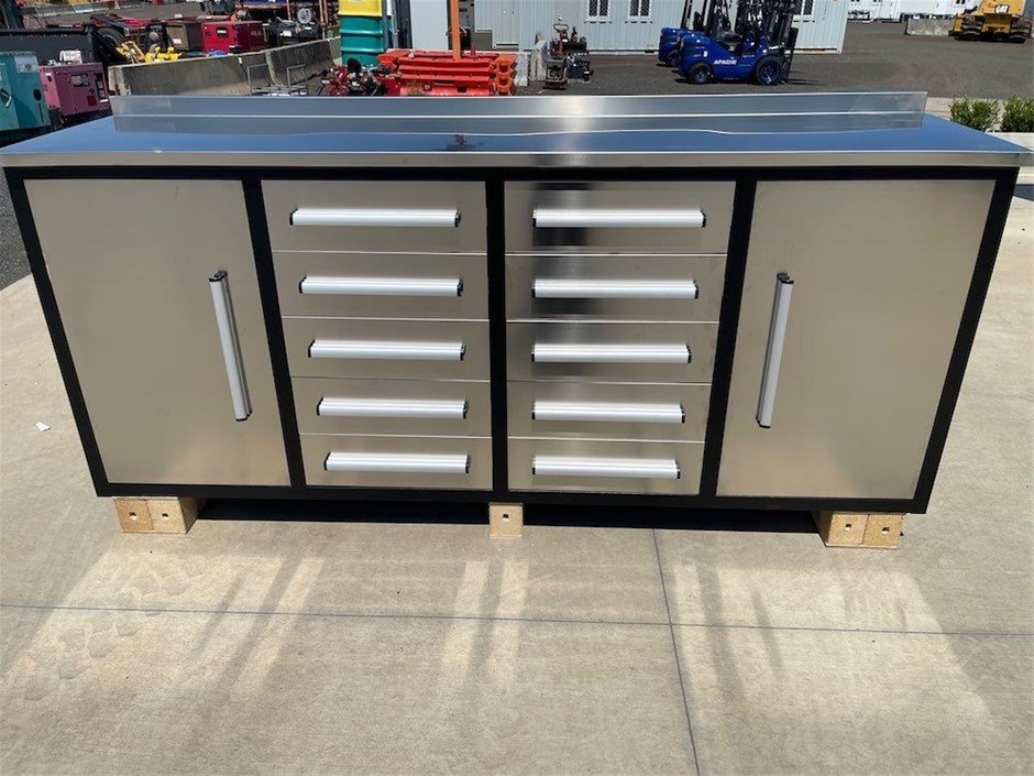 2025 10 Drawer Stainless Steel Work Bench (Unused)