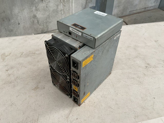 <p>Bitmain Antminer T17_42.0T Bitcoin Miner</p>