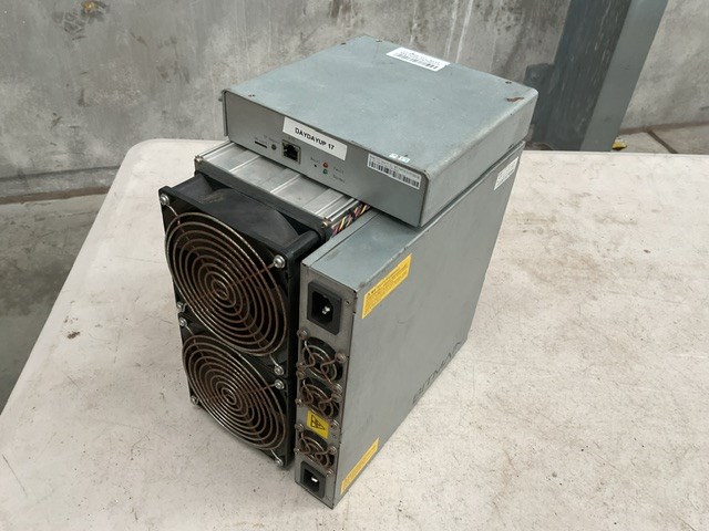 Bitmain Antminer T17_42.0T Bitcoin Miner