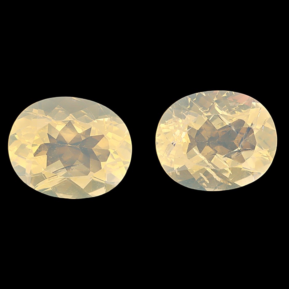 4.98 Carats Light Yellow Fire Opal