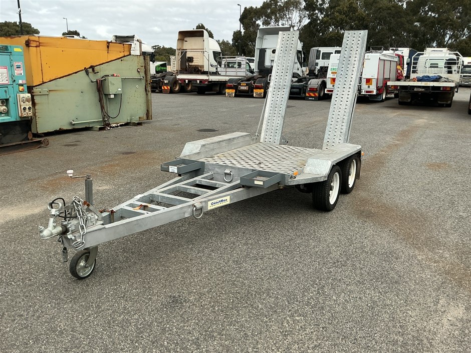 Unreserved Trailers and Floor Scrubbers