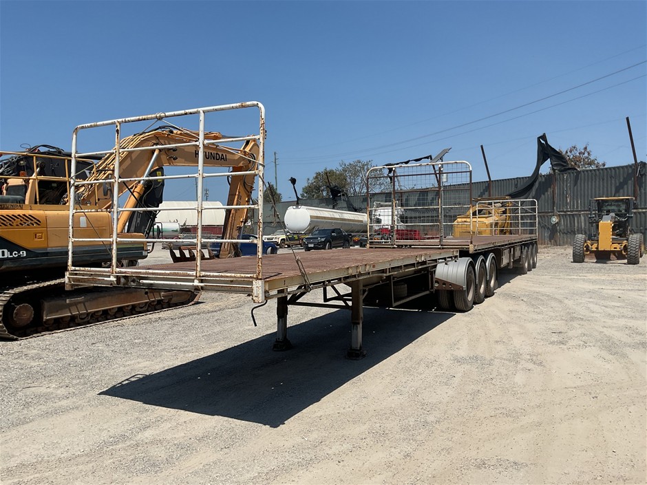 2005 Vawdrey Flat Top A/B Trailer Combination
