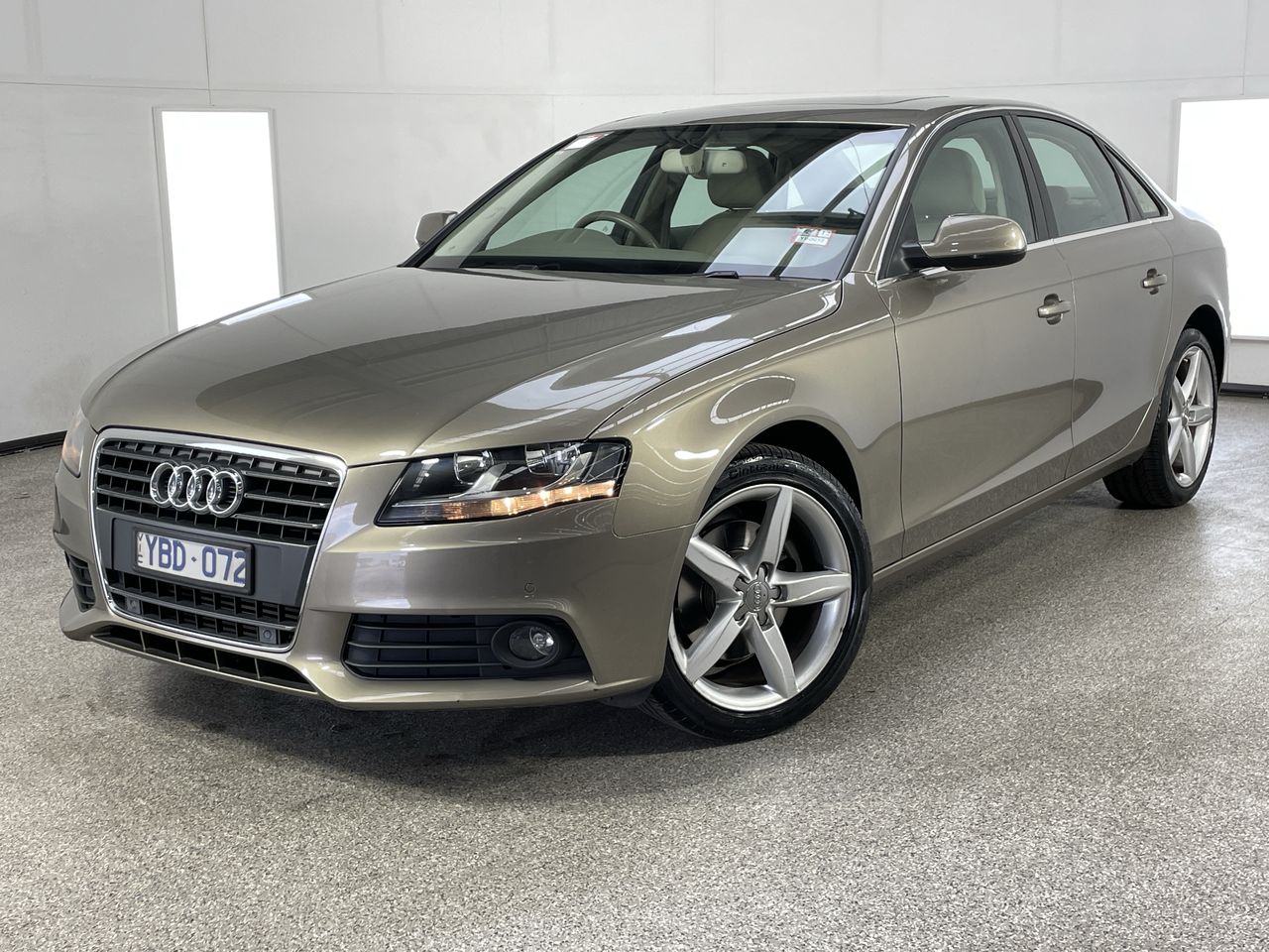 2010 Audi A4 2.0 TFSI B8 CVT Sedan