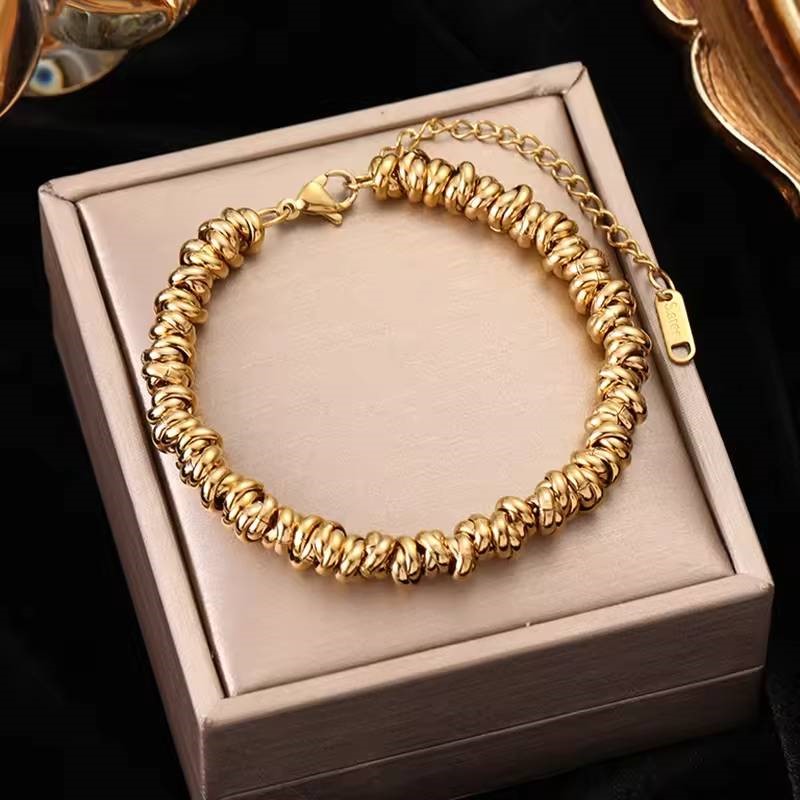 Designer Stainless Steel Chain Link Bracelet in Gold (adjustable)