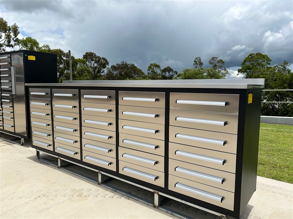 30 Drawer Stainless Steel Work Bench (Low Type) (Unused)