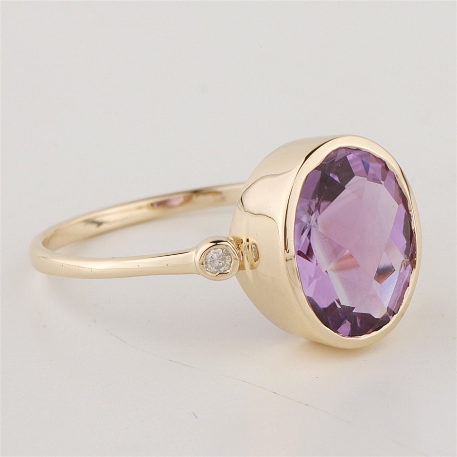 Yellow Gold Natural Amethyst & Diamond Ring with Lab certifcate