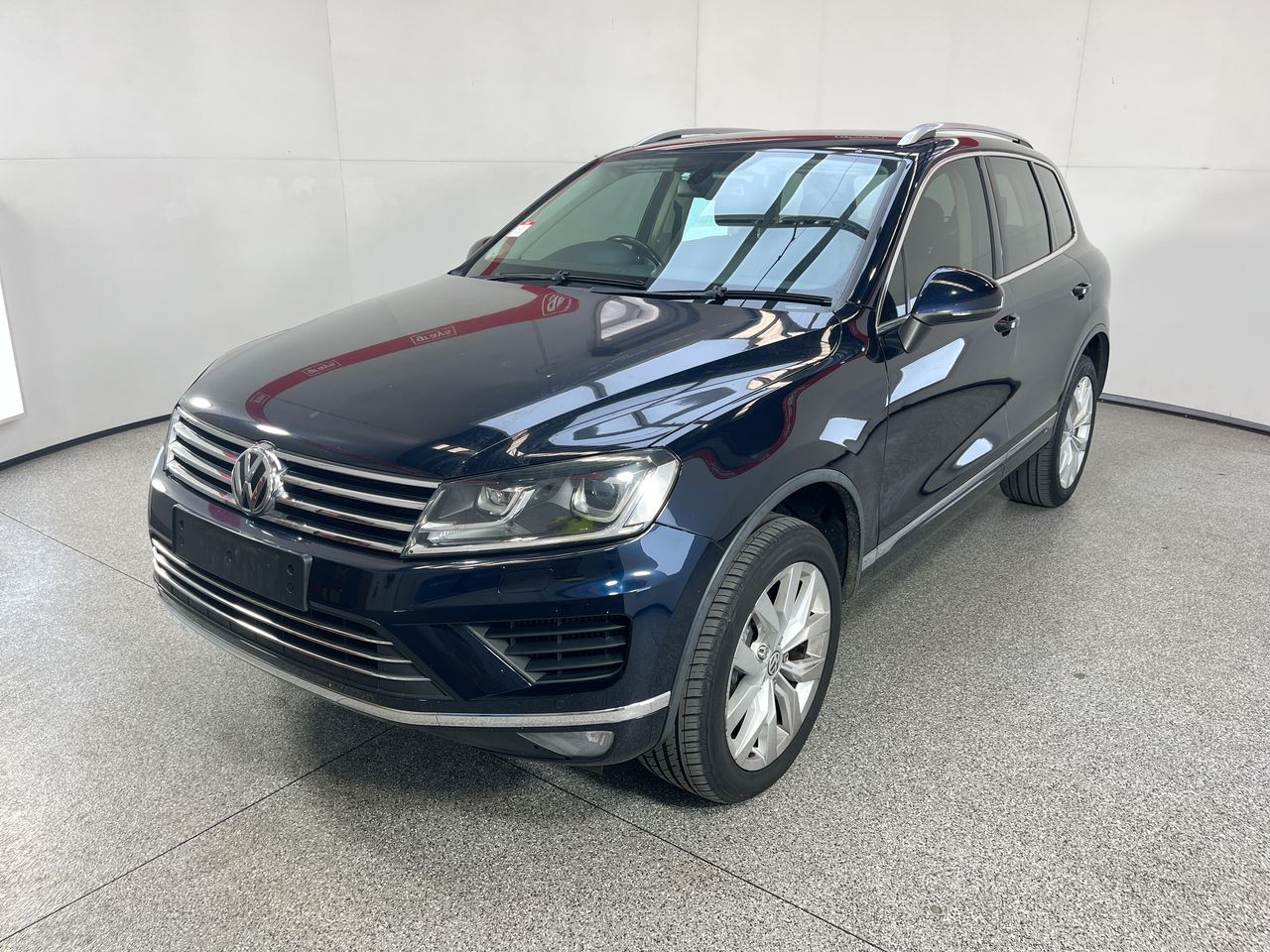 2015 Volkswagen Touareg V6 TDI 7P Turbo Diesel Automatic 