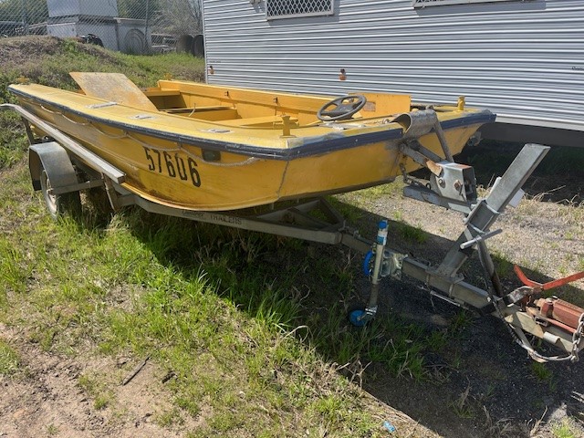 Unreserved 1988 Quintrex Slogger Boat & Trailer