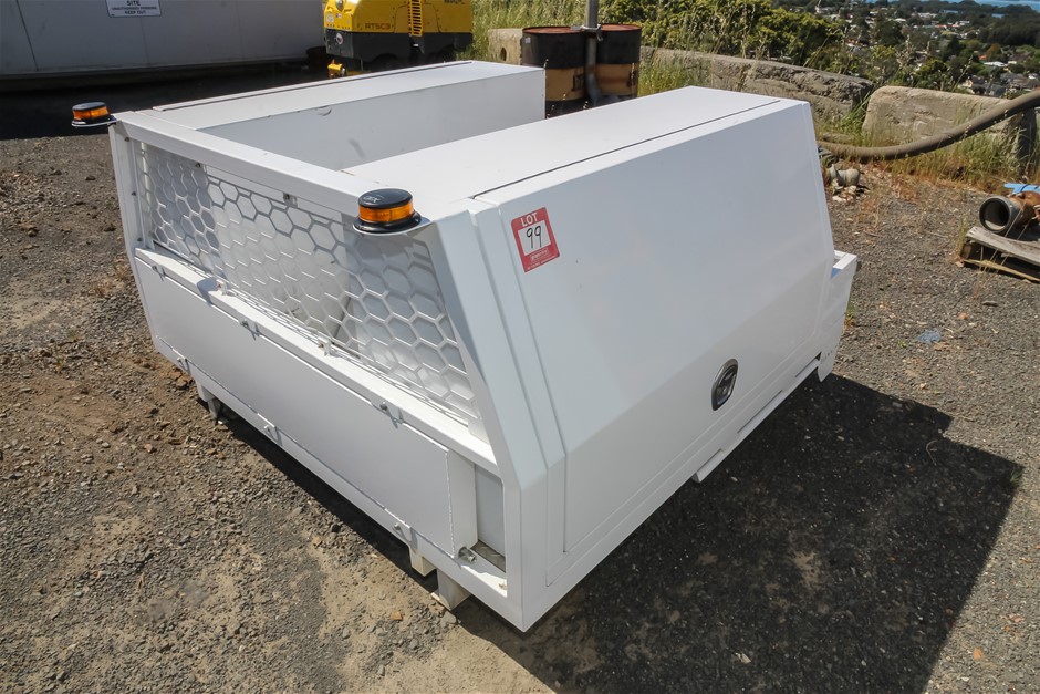 Dunn & Watson Ute Mount Service Body