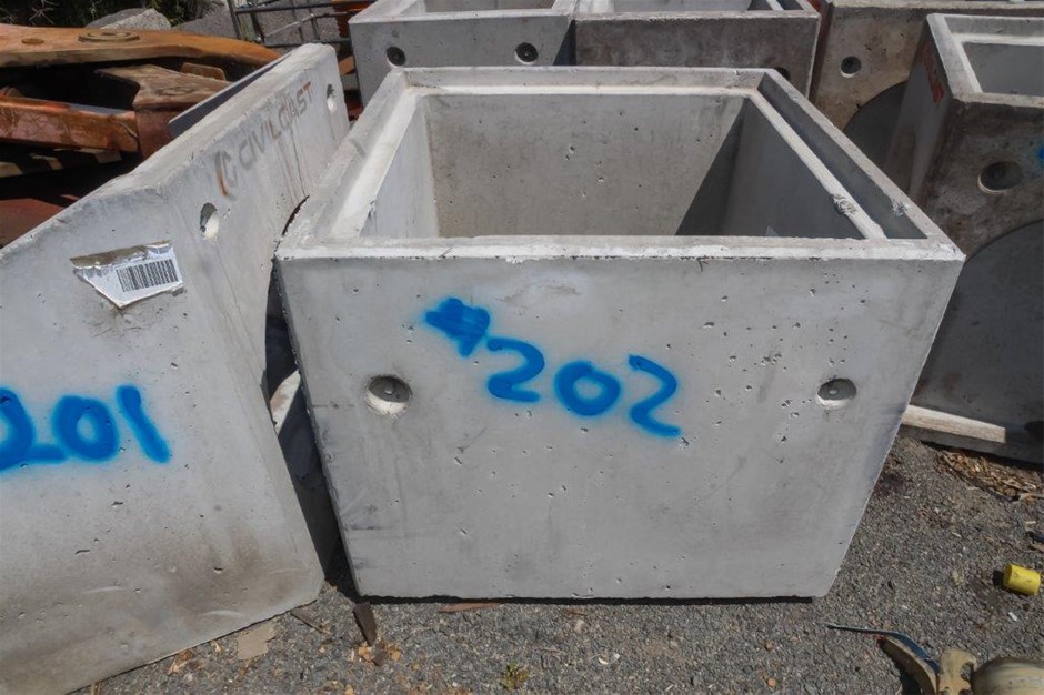 Precast Concrete Pit Raiser