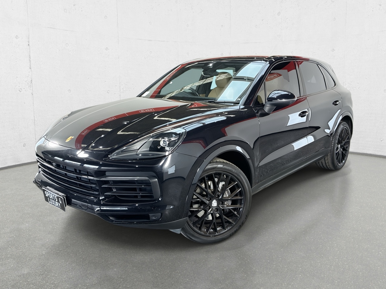 2018 Porsche Cayenne Automatic - 8 Speed Wagon