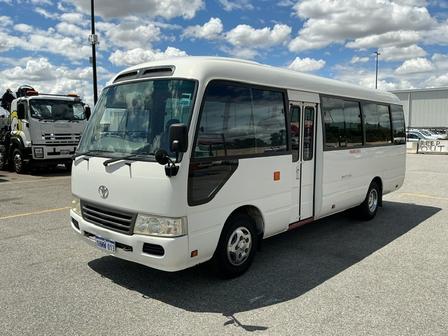 Unreserved 2010 Toyota Coaster 4 x 2 Bus