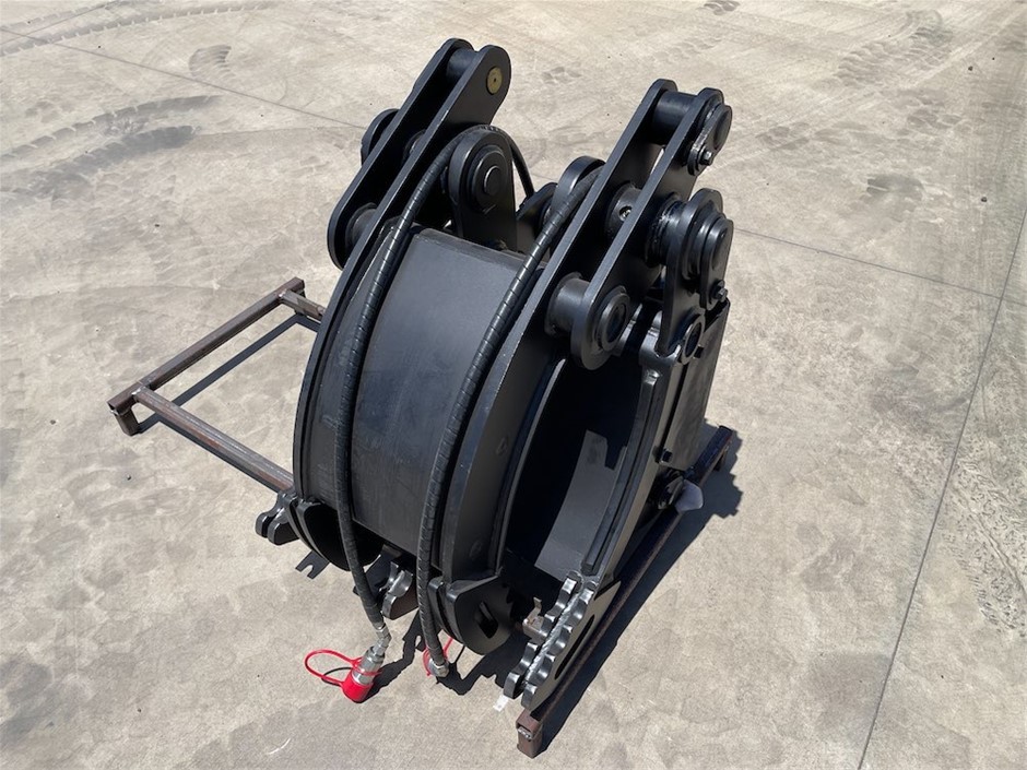 2025 Dual Ram Hydraulic Grapple Attachment to Suit 5T Excavators (Unused)