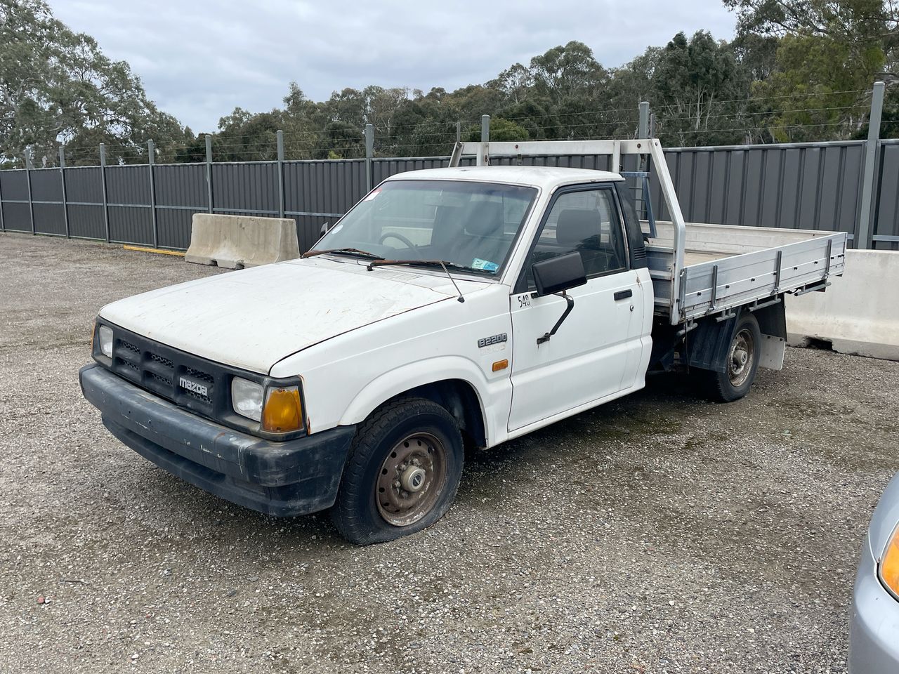 Mazda Bravo B2200 Manual Cab Chassis