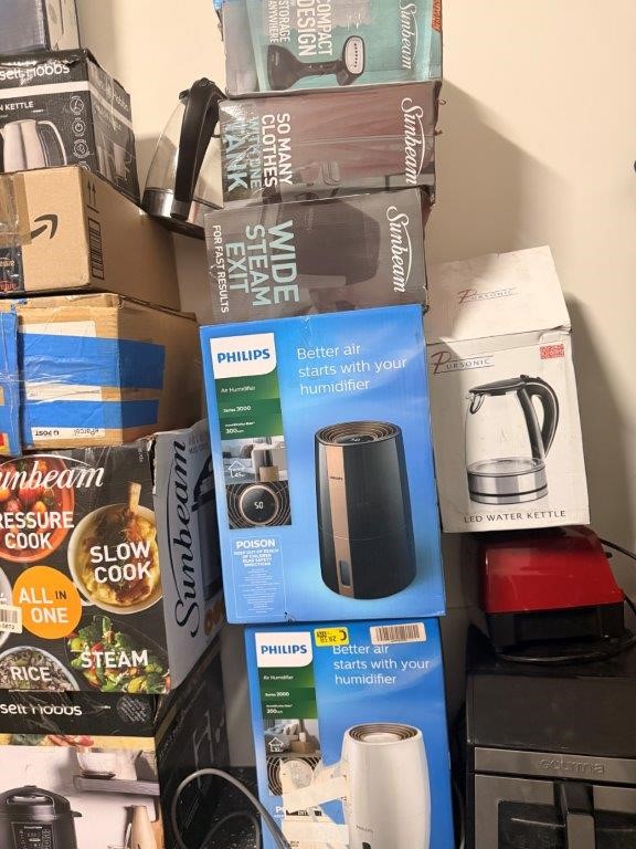 No Reserve 36 x Kitchen & Household Appliances/Electronics