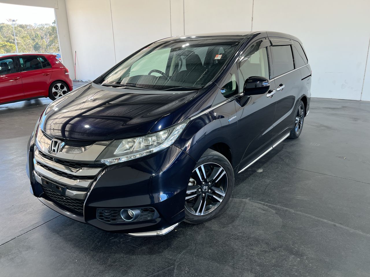Honda Odysey Hybrid Absolute Automatic 8 Seats Wagon