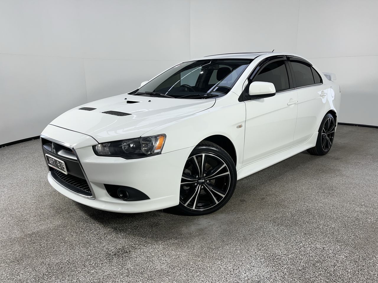 2014 Mitsubishi Lancer Ralliart CJ Automatic Sedan Auction (0001 ...