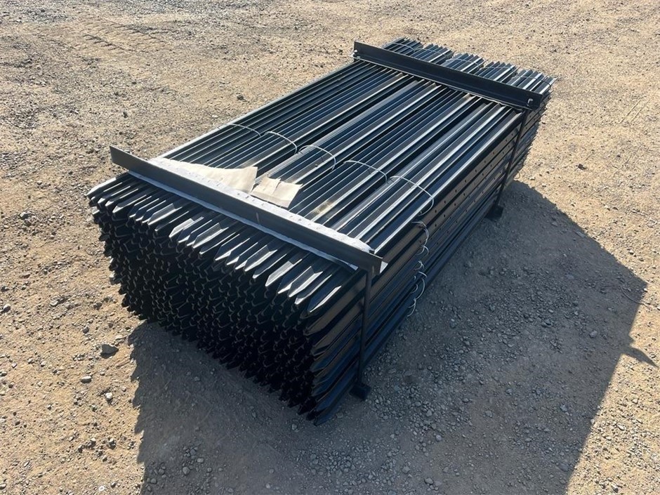 Quantity of 50 1650mm Star Pickets (Unused),