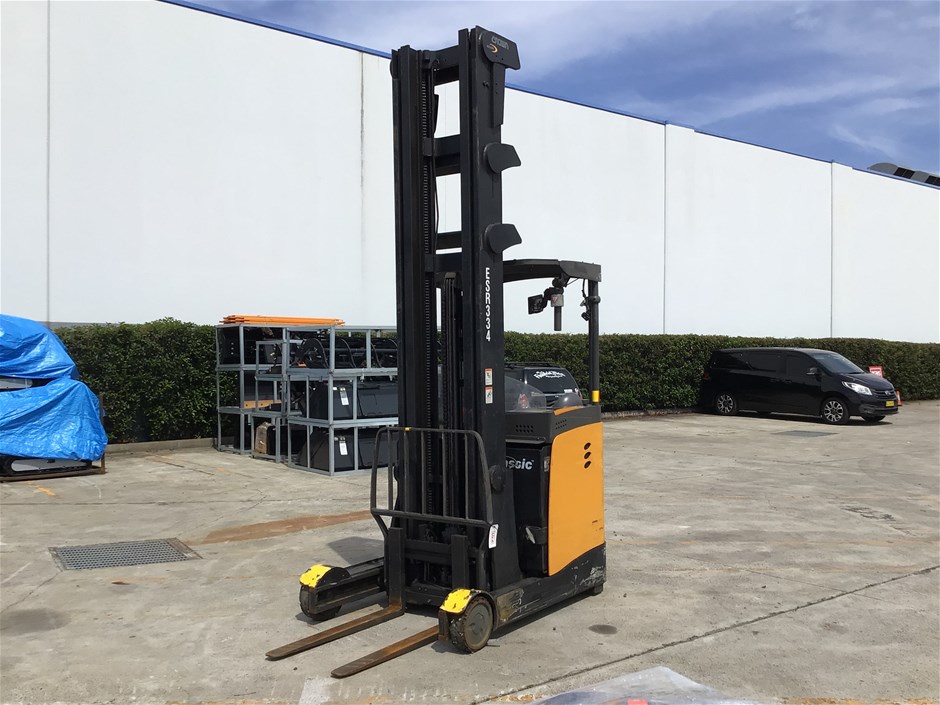 ESR 5000 Series Reach Forklift