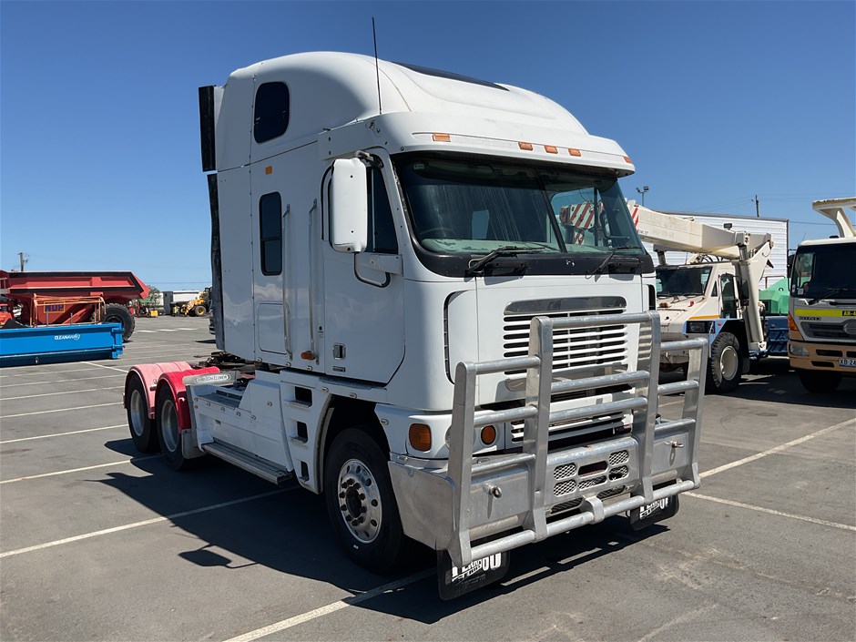 2003 Freightliner  Argosy 6 x 4 Prime Mover Truck
